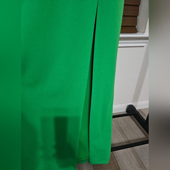 Women Dress (261) - Picture 7 of 8